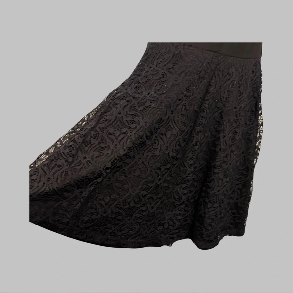 Material Girl Lace Overlay Black Sleeveless Party Mini Dress Size Small - Picture 3 of 9